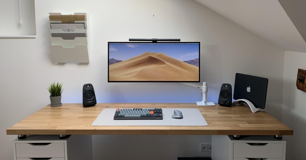 task lighting setup
